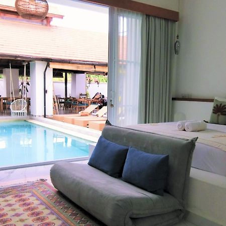 Keramas Moonlight Villa Екстер'єр фото