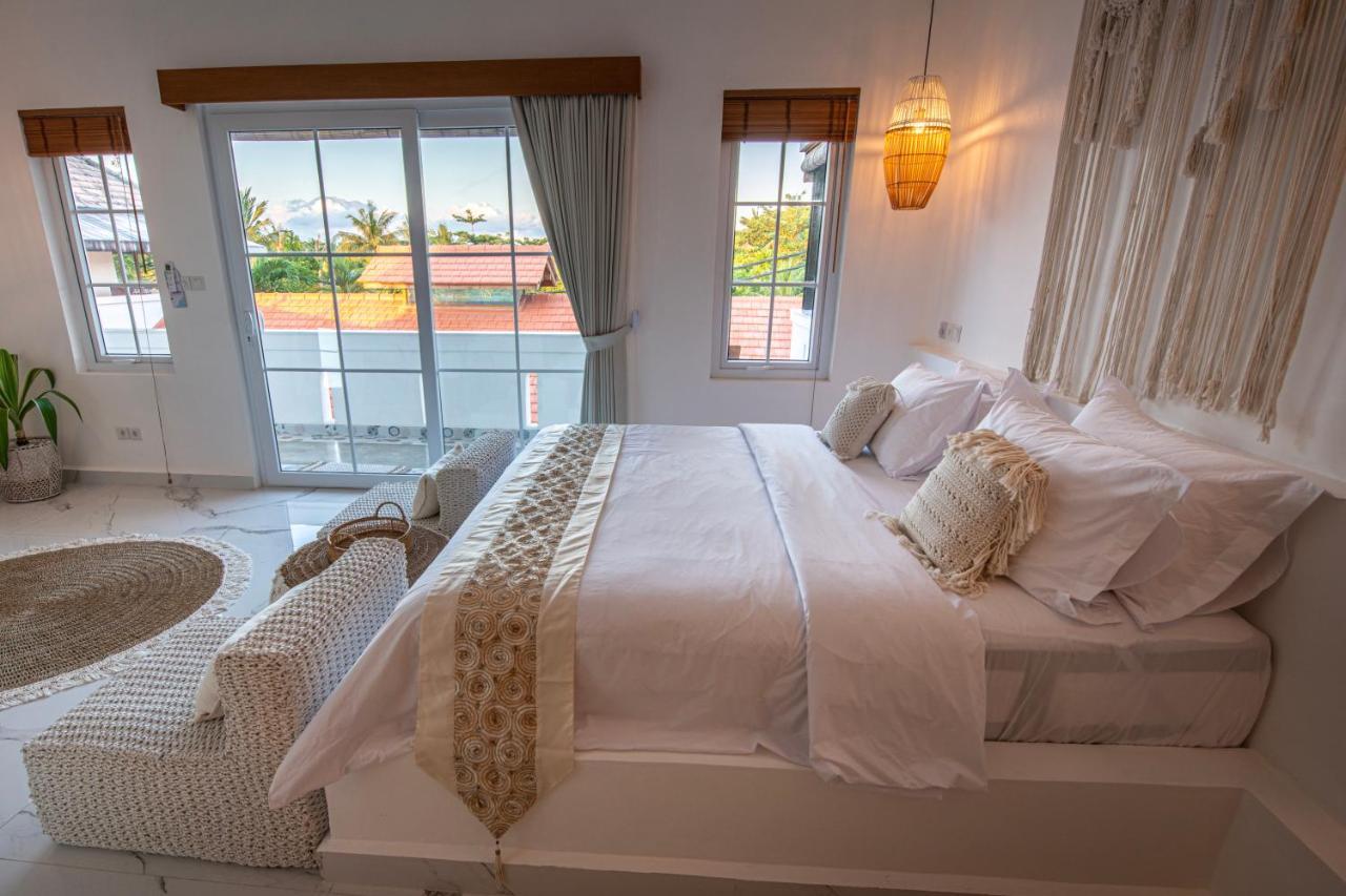 Keramas Moonlight Villa Екстер'єр фото